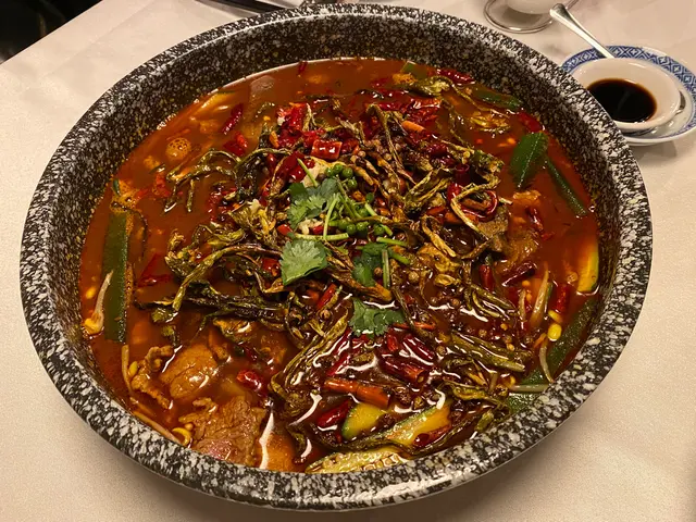 重慶水煮牛肉牛脷