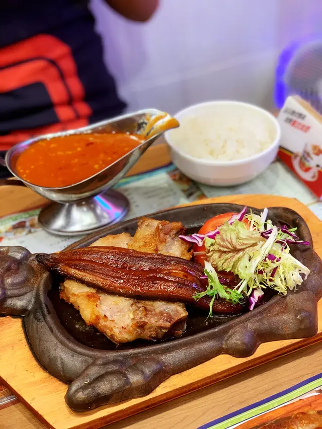 日式鐵板鰻魚拼豬扒