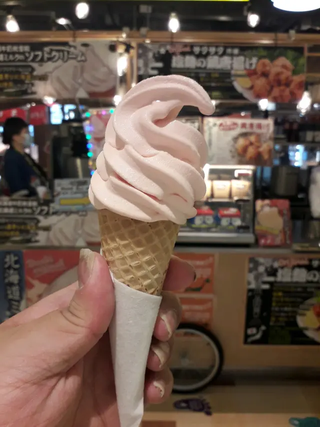 水蜜桃牛奶軟雪糕