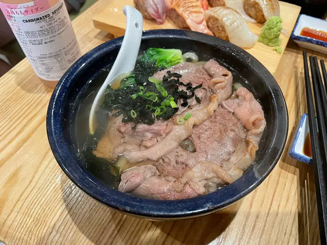 火炙牛肉湯烏冬