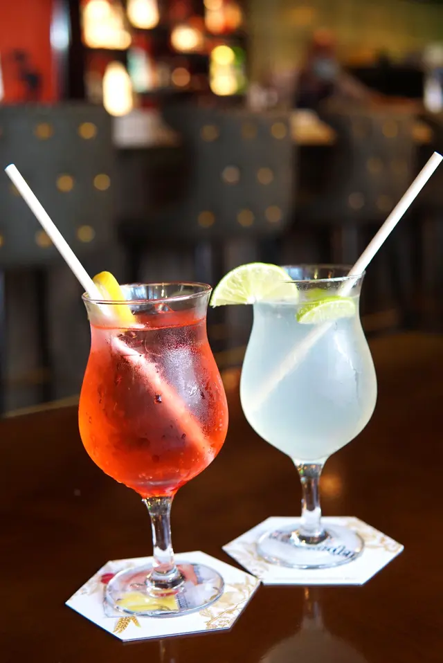 Pink lemonade & Lime Soda