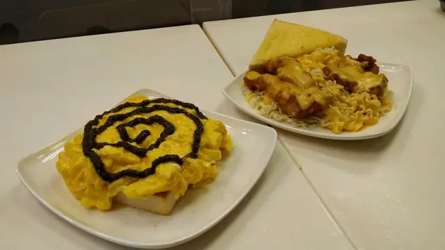 黑松露炒蛋多士