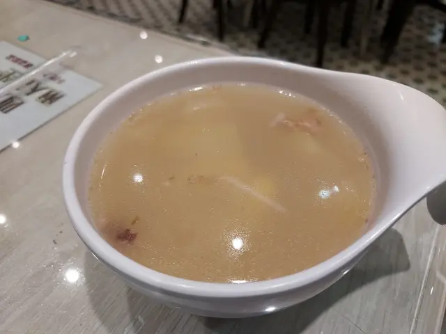 節瓜豬骨湯