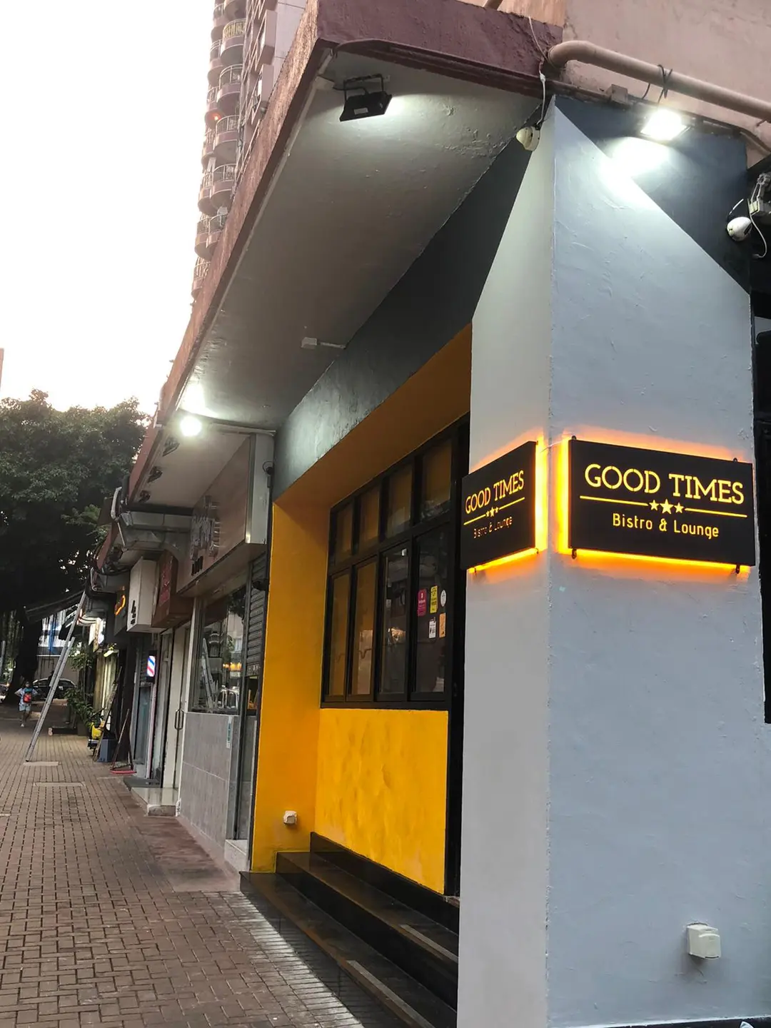 Good Times Bistro & Lounge