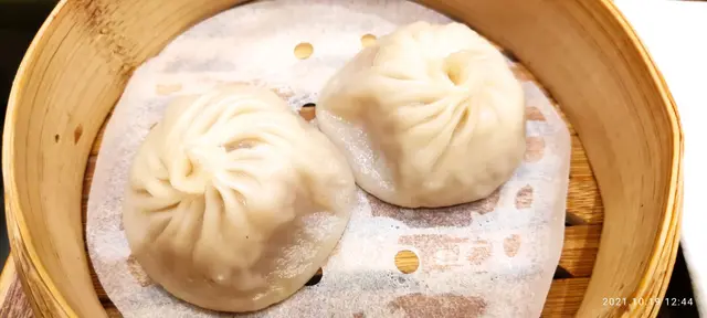 湯好味同多，肉有小小”鞋”