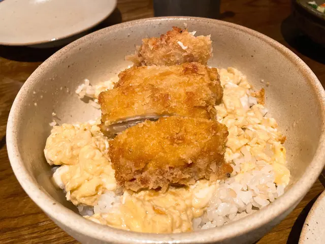 吉列豬扒滑蛋飯