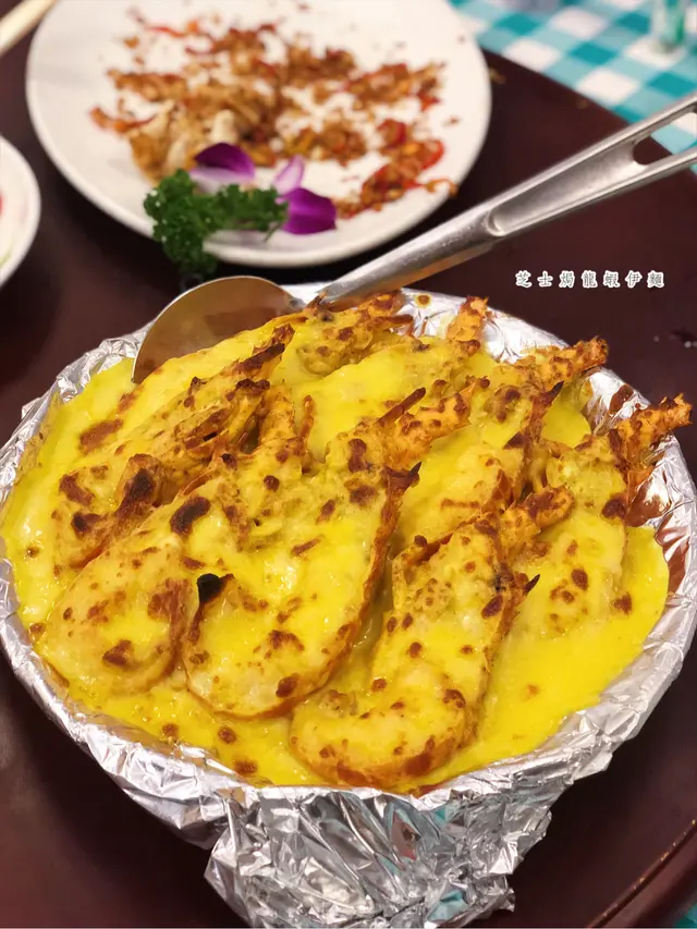 芝士焗龍蝦伊麵