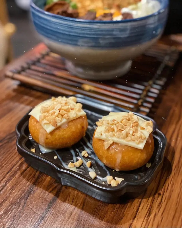 爆漿芝士煉奶炸年糕