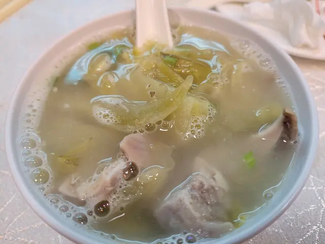 楜椒咸菜豬肚湯