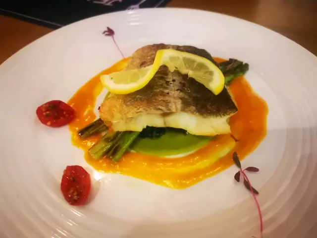 鱈魚伴上幾款醬汁