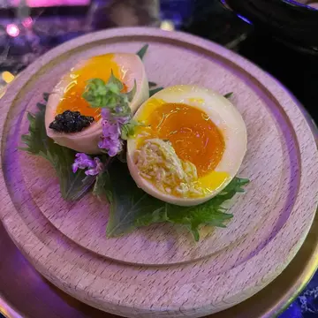 蟹粉烟熏鸳鸯溏心蛋