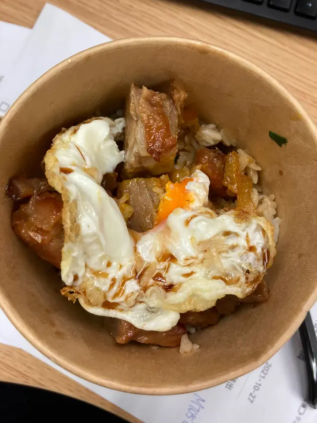 柚香雞扒叉燒雙拼飯