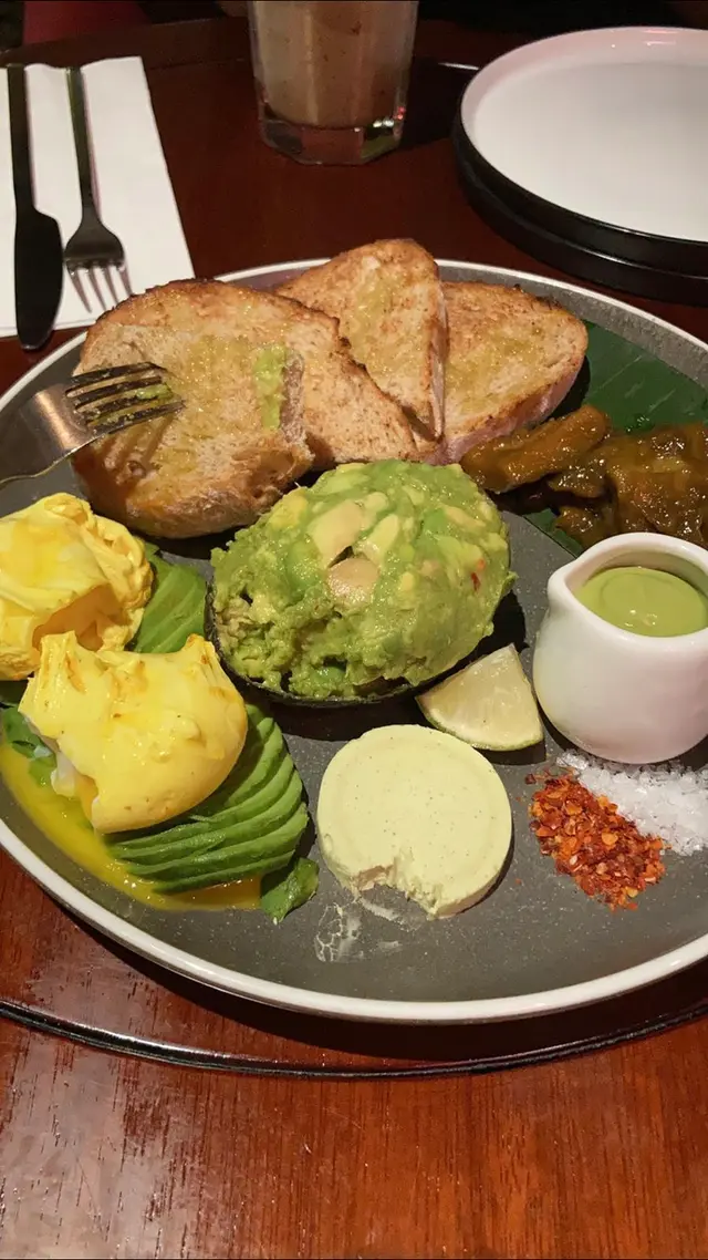 Ultimate  Avo  Toast