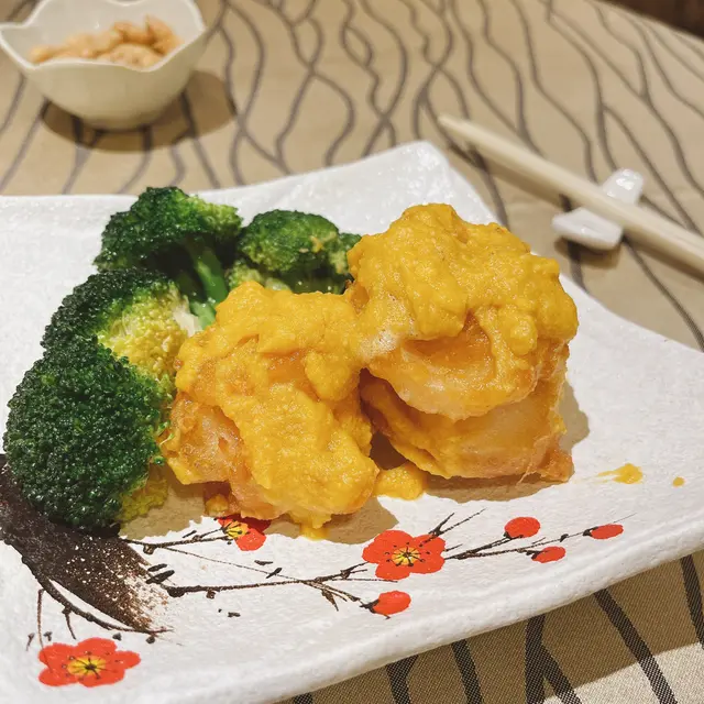 翡翠金沙蝦球