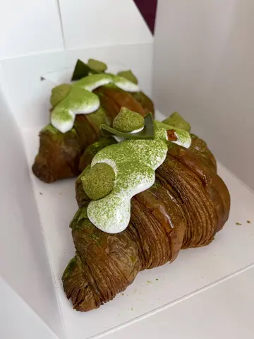 抹茶牛角包