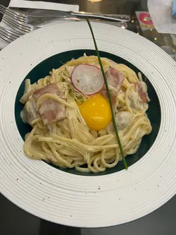 卡邦尼蛋黄意粉