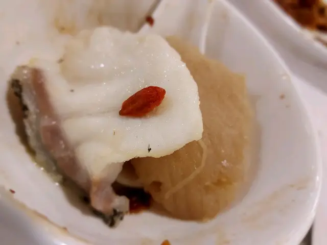 濃雞湯鮮班球浸柚皮