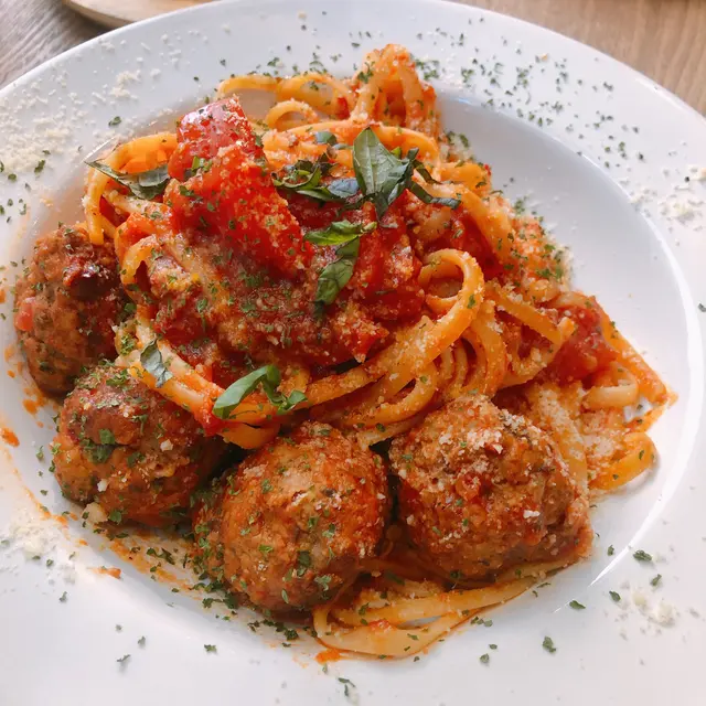 Meatball pasta