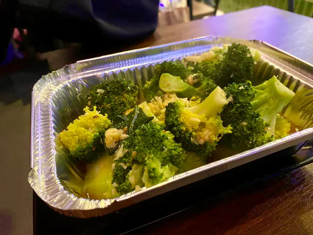 蒜蓉焗西蘭花