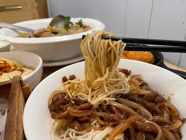 乾蔥牛肉撈麵