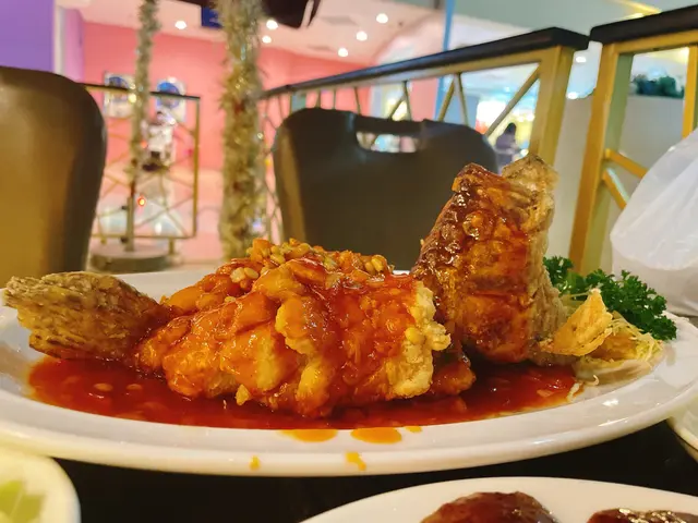 魚肉好滑,個汁酸酸甜甜,開胃