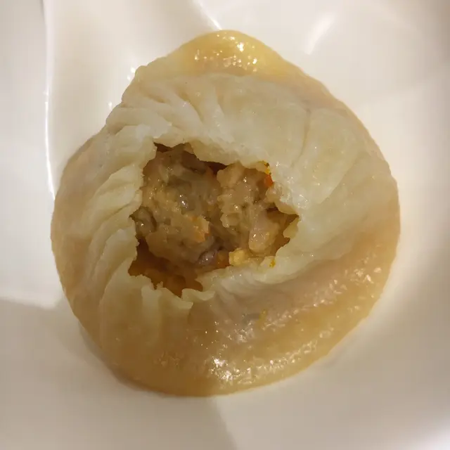 蟹粉小籠包