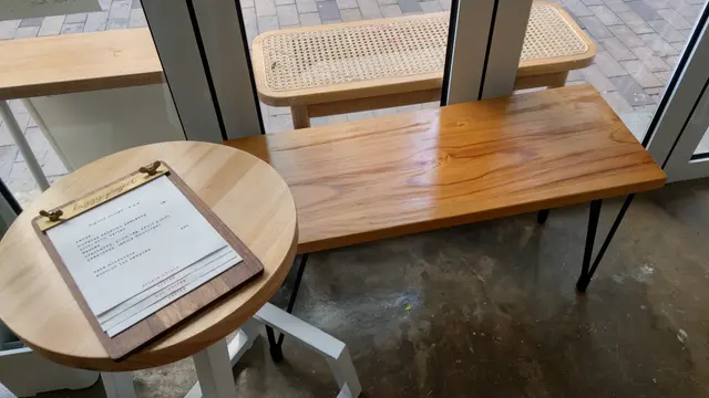 以落地玻璃設計，走入店內，採光度十足