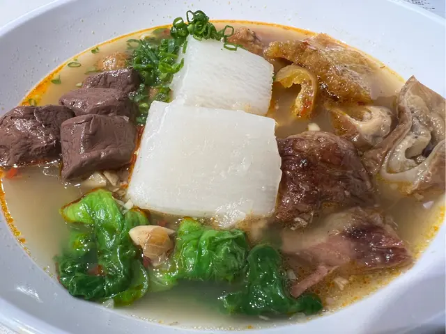 八寶麵份量豐富,讓人滿足