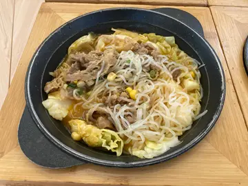 寿喜烧锅煮美国牛肉