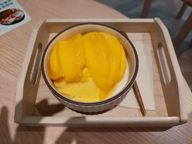 芒果奶昔雙皮奶