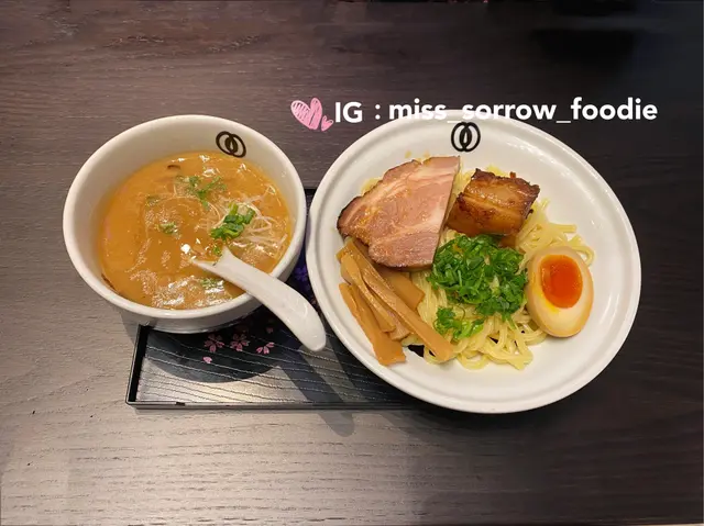 白相傳二刀沾汁麵