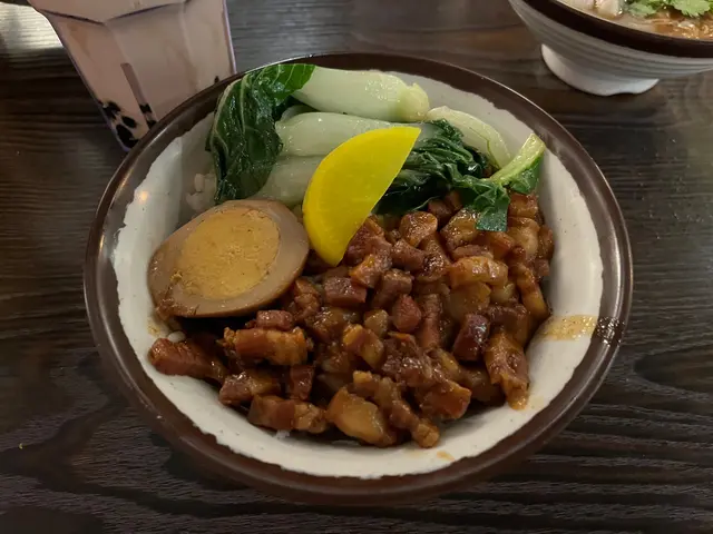 阿元滷肉飯
