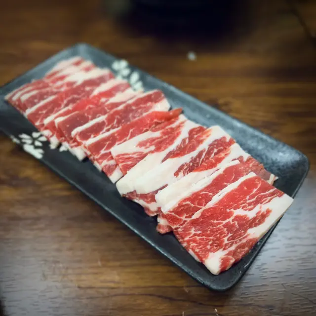 手切頂級牛小排