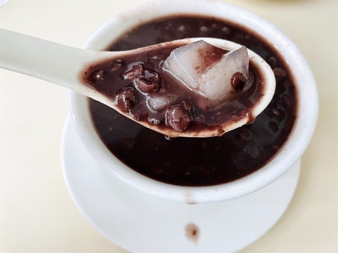 Chiu-chow style Red Bean Sweet Soup with Jelly Cubes