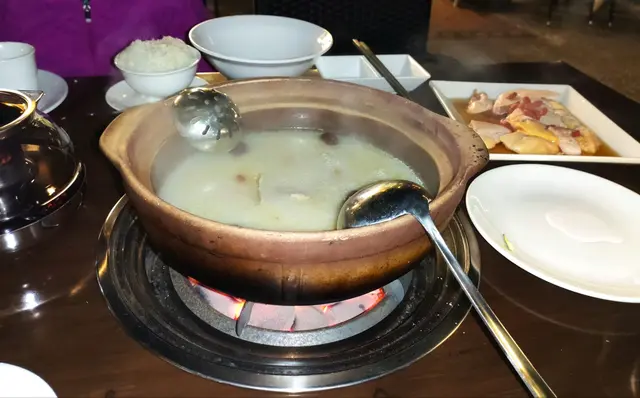 脆皮豬手