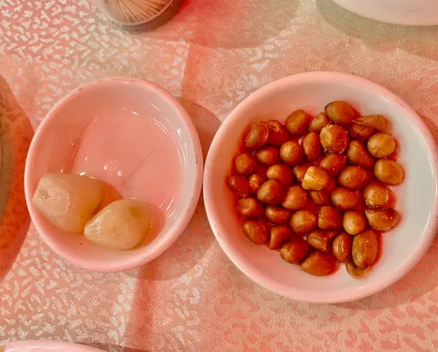 餐前花生及橋頭