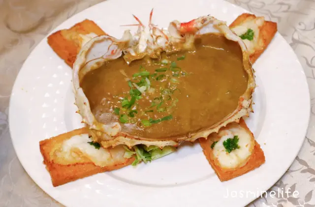 活膏甲羅燒 伴懷舊蝦多士