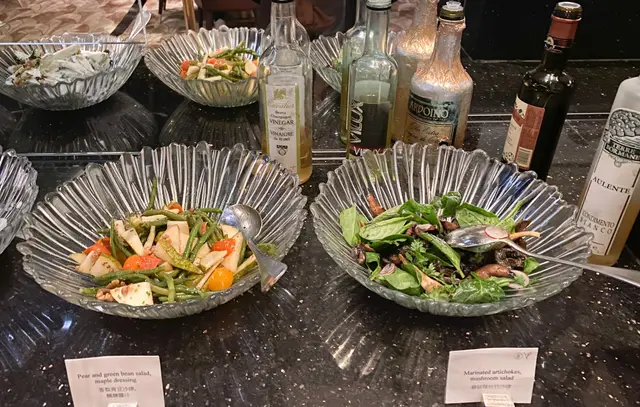 楓糖醬汁＋香梨青豆沙律