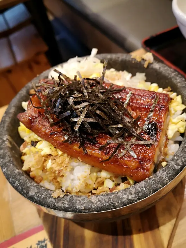 石燒鰻魚飯