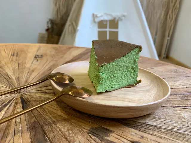 巴斯克芝士蛋糕抹茶味