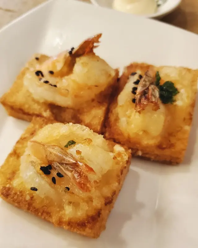 懷舊鳳尾蝦多士