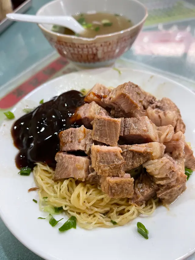 牛腩撈麵