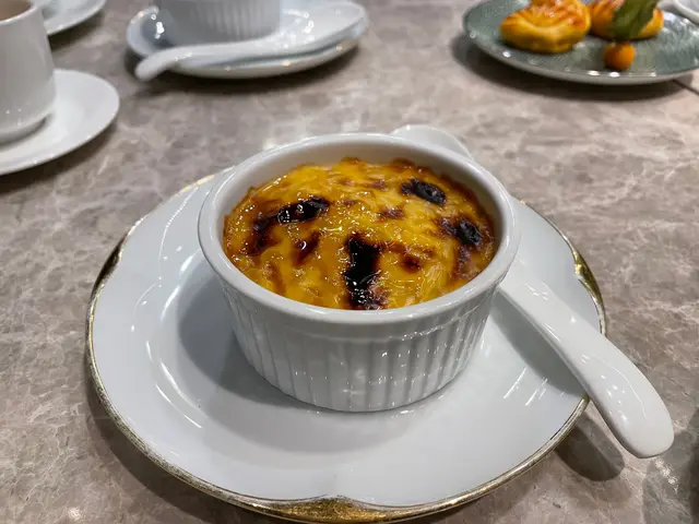 蓮蓉西米焗布甸