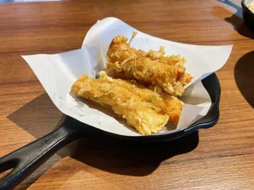 炸虾肉春卷