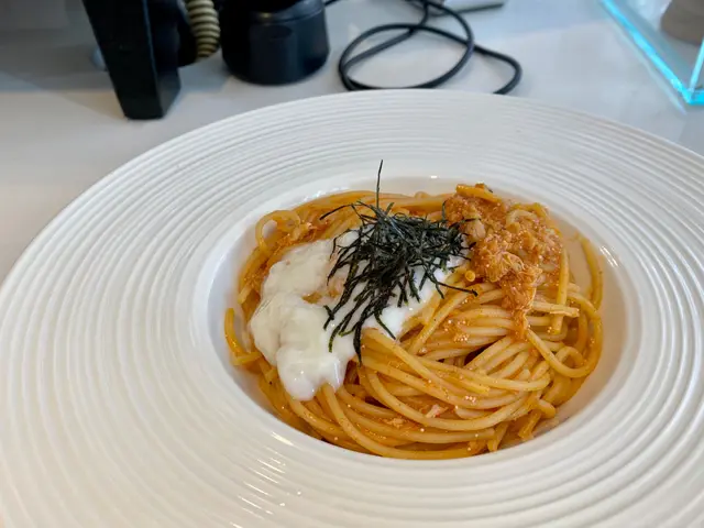溫泉蛋明太子蟹肉意粉
