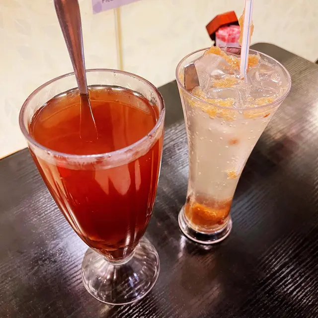 Lotus Seed and Longan Slush & Preserved Lemon Soda