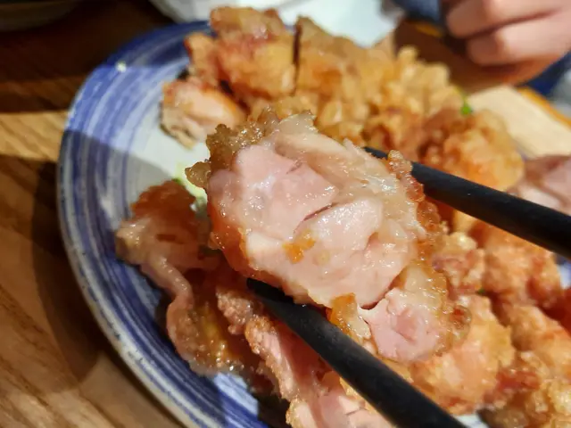 鹽酥雞排麵 紅燒牛肉湯底