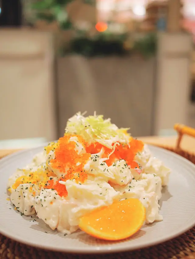 蟹籽雞蛋蘋果薯仔沙律