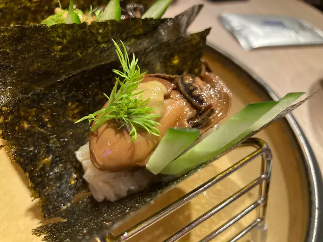 醬漬味道好好，係我食過三個菜式入邊最好嘅一款，漬味濃之餘，蠔味亦非常之出，亦都非常有口感