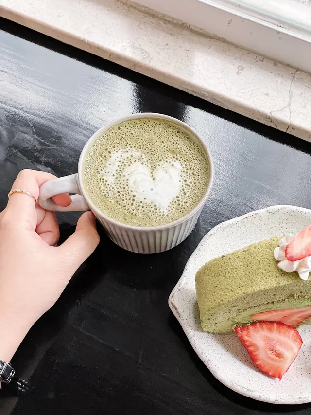 Hot Green Tea Latte